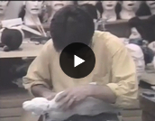 小物・人形・装飾制作の様子
